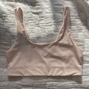 Girlfriend Collective Scoop Bra in Petal